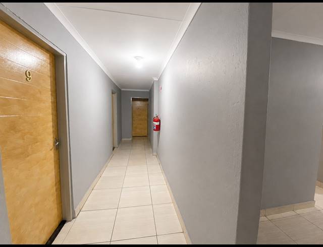 31 BEDROOM HOUSE FOR SALE IN VANDERBIJLPARK SE 7